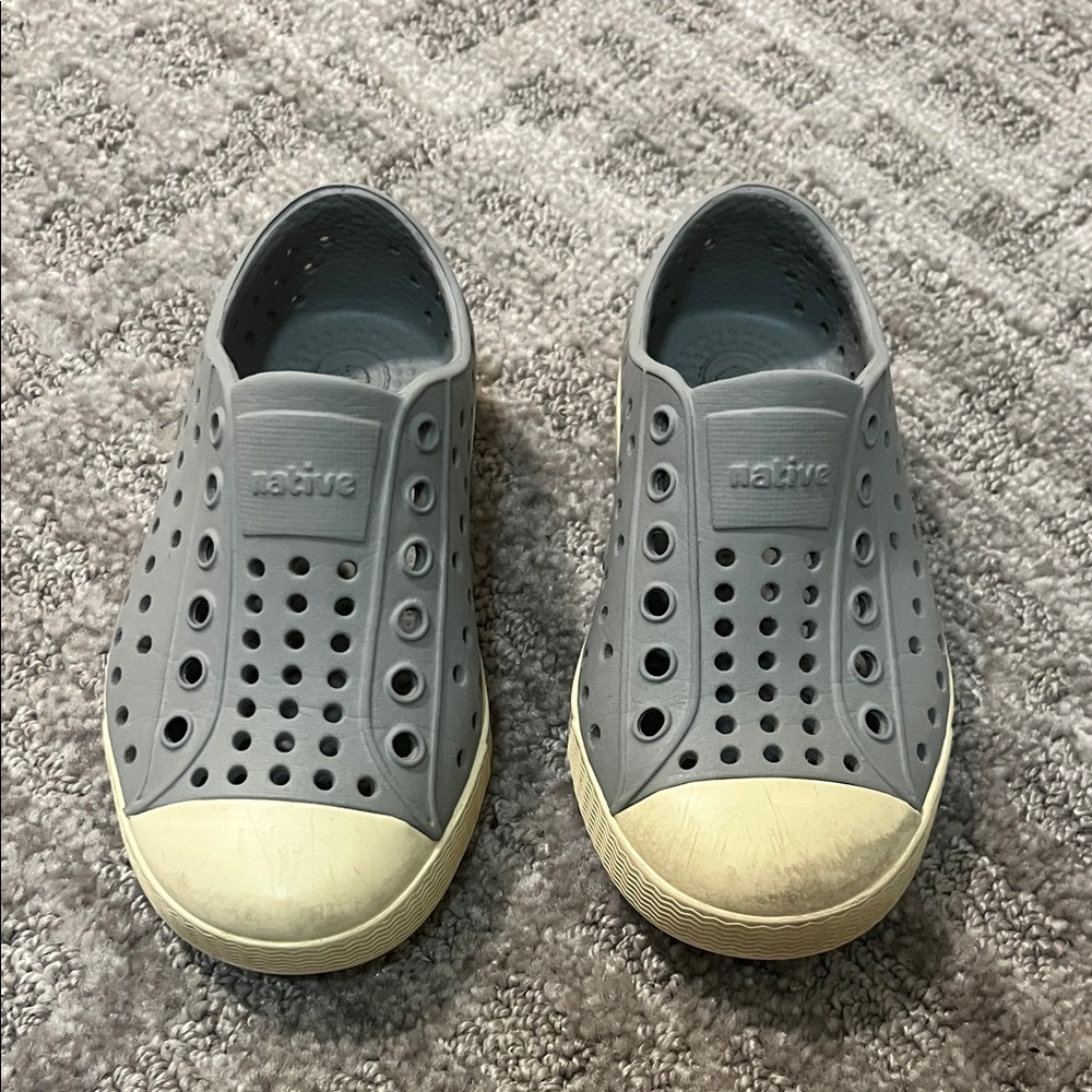 Native Kids Waterproof Slip-On Shoes in Gray and Cream